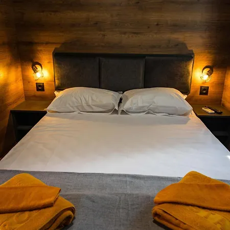 къмпинг- албатрос Kemp Varna